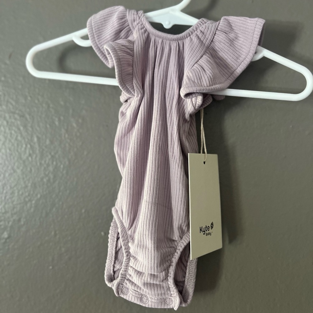 Kyte BABY Ribbed Sleeveless Onesie